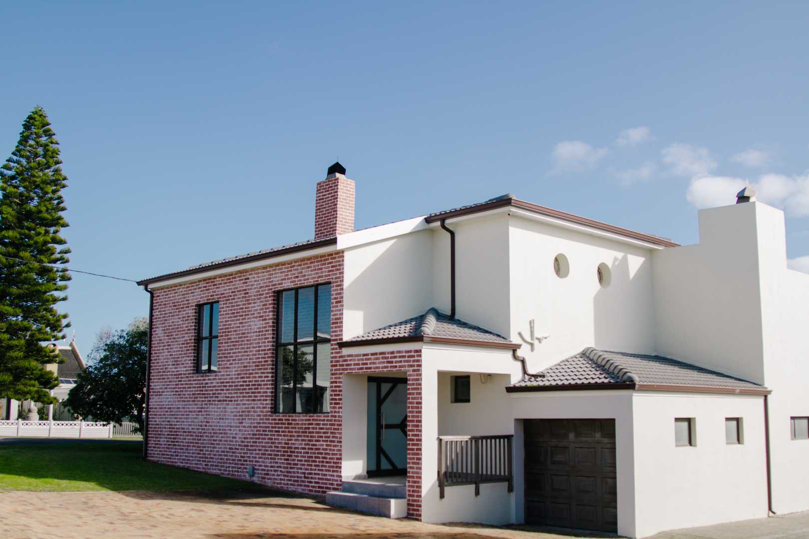 5 Bedroom Property for Sale in Struisbaai Western Cape